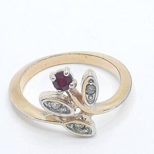 Avon ring size 6 A18